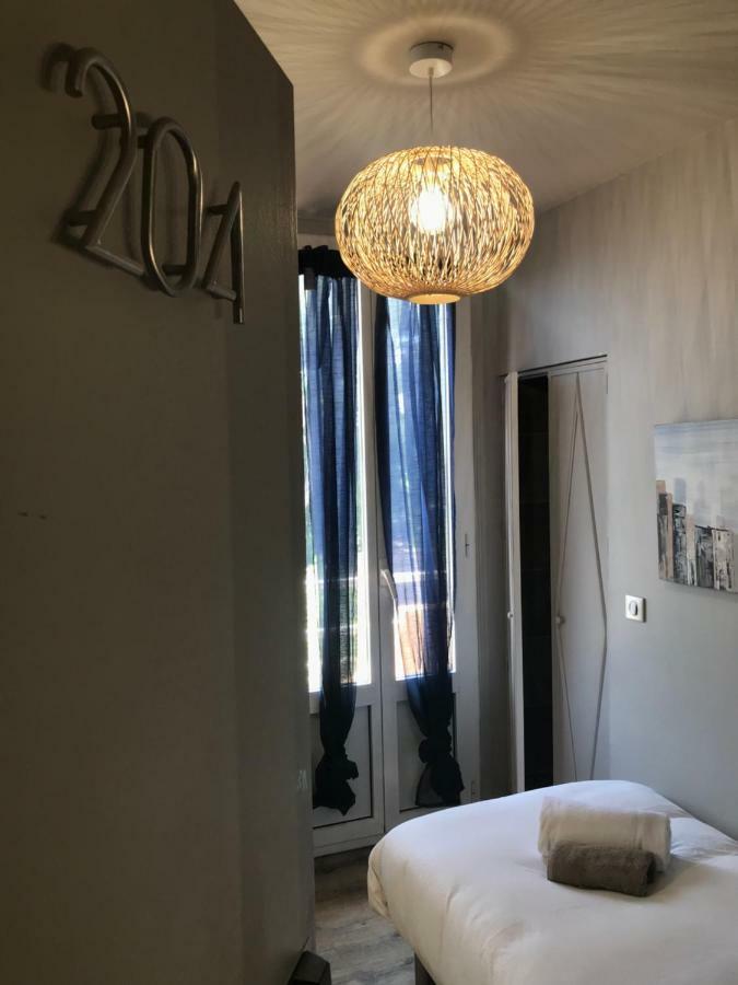 Hotel La Calanque Mandelieu Eksteriør bilde
